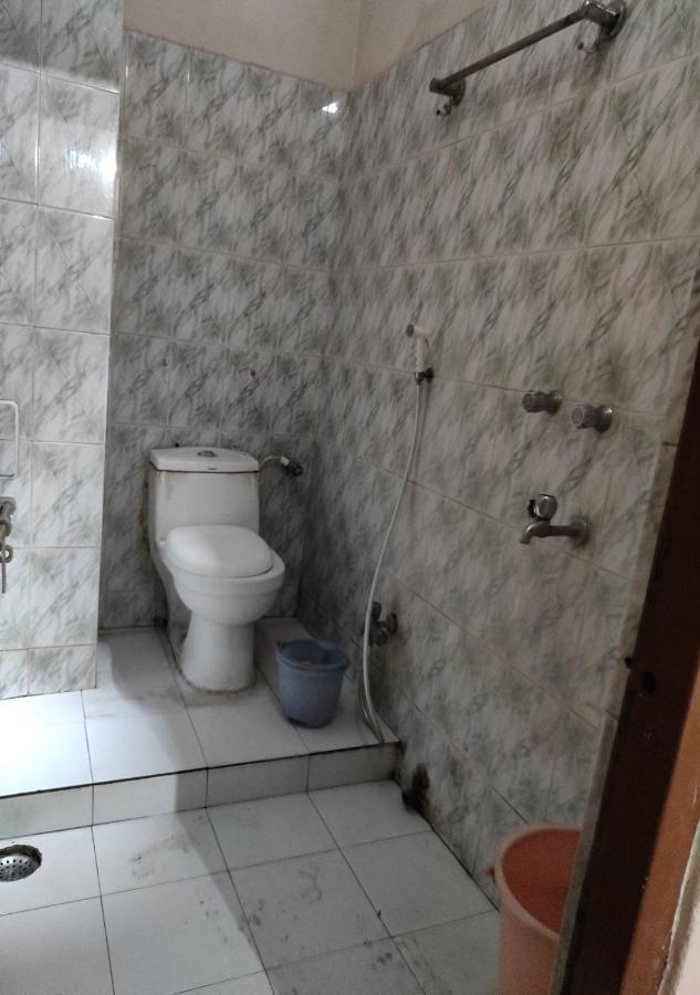 Hotel Krishan Kanhiya Jaunpur Zewnętrze zdjęcie