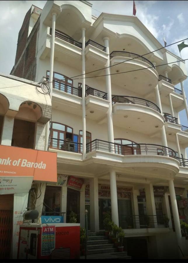Hotel Krishan Kanhiya Jaunpur Zewnętrze zdjęcie